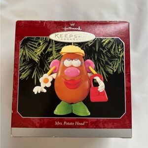 Hallmark Keepsake Mrs. Potato Head Marked 1998 Hasbro Ornament